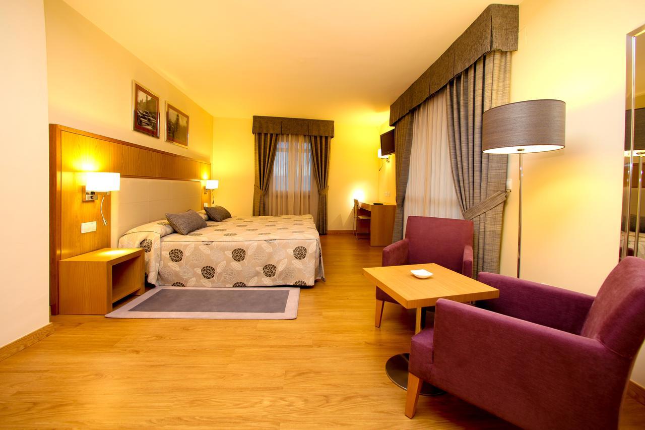 Hotel Condes De Lemos Espana Monforte De Lemos Exteriér fotografie